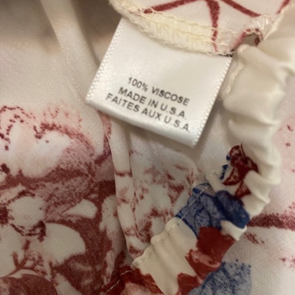 MISA Los Angeles Suvi Floral Satin Ruffled Off The Shoulder Crop Top Size M - Picture 7 of 7